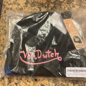 BRAND NEW AUTHENTIC SEALED VON DITCH UNISEX BEanie !